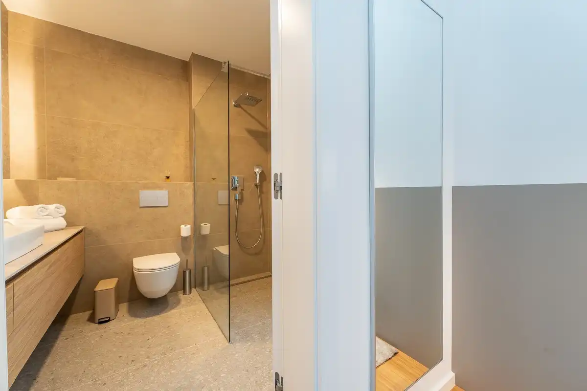 Apartment O